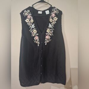 Floral Embroidered Black V-Neck Sweater
